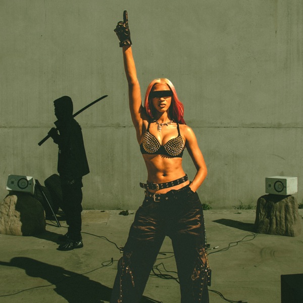 BABY IMA STAR — Genia